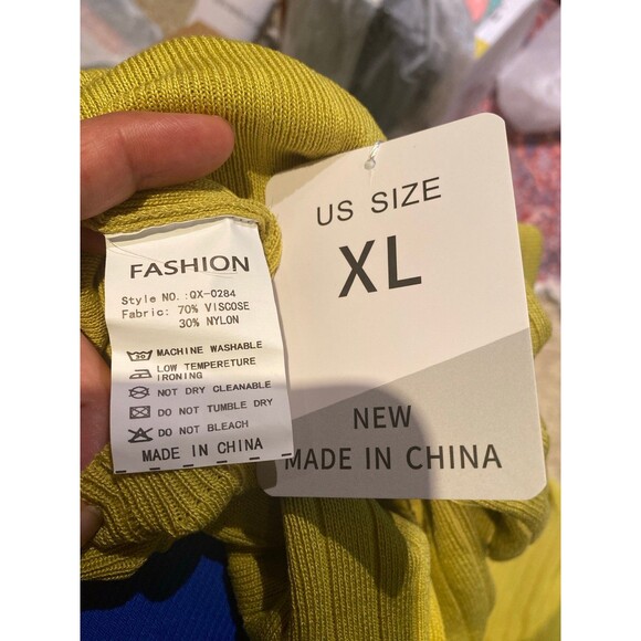 Women’s 2 Piece Lounge Set Sleeveless Crewneck Sweater & Pants Set NWT Outfit - Picture 11 of 11